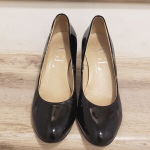 AGL Attilio Giusti Leombruni Black Patent Leather Classic Pumps Size 38/ US 7